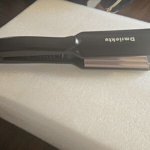 Black Men's Hair Crimper - Professional Styling Tool
